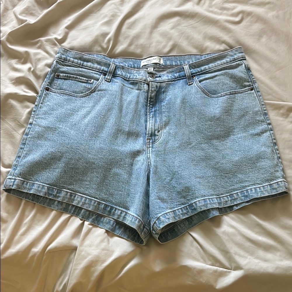 Abercrombie Shorts 34/18